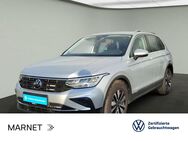 VW Tiguan, 1.5 TSI MOVE °, Jahr 2023 - Bad Nauheim