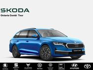 Skoda Octavia, 1.5 TSI Combi Tour, Jahr 2022 - Laupheim