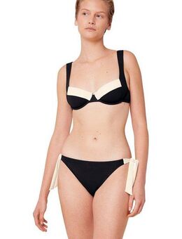Triumph Bikini-Hose Summer Glow Tai sd Seitenbänder