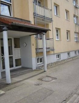 zentral gelegene 1,5-Zimmer-Wohnung über den Dächern von Bühl wartet auf neuen Mieter - Bühl