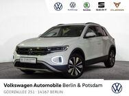 VW T-Roc, 1.0 TSI Move, Jahr 2023 - Berlin