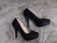 Schwarze Pumps Plateau High Heels mit Stickerei Gr. 39 - NEU - - Dormagen