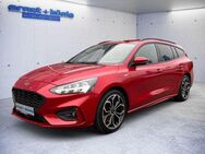 Ford Focus Turnier ST-LINE X 1.5 EcoBoost AUTOMATIK - Freiburg (Breisgau)