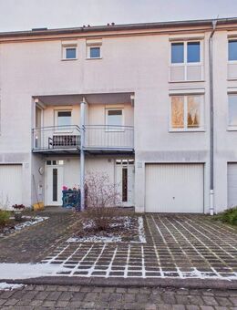 Charmantes Reihenmittelhaus in Rottweil: Ihr neues Zuhause mit viel Potenzial und idealer Lage! - Rottweil