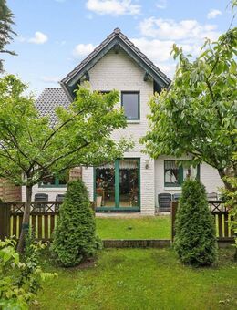 Schickes Architektenhaus unweit vom Strand in Karlshagen auf Usedom - Karlshagen