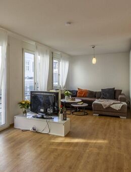 Zentraler geht nicht - großzügige 2-Zimmer-Wohnung in der Fußgängerzone - Nürtingen