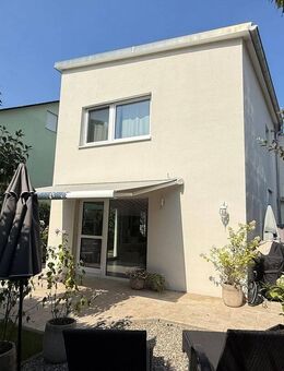„ Das exklusive Einfamilienhaus - sonnig - modern - freistehend !„ - Neuhausen (Fildern)