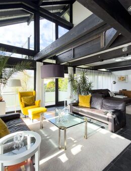 CHARMANTES EINFAMILIENHAUS AUF 987 m² - Architektur und Wohlgefühl in Herscheid! - Herscheid