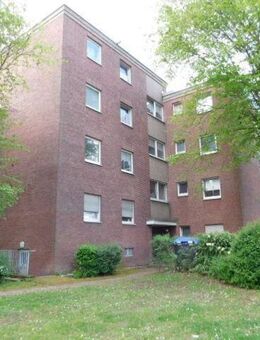 Sehr schöne und bezugsfertige 2 ZKDB mit Einbauküche, Vinylboden und Balkon... - Krefeld