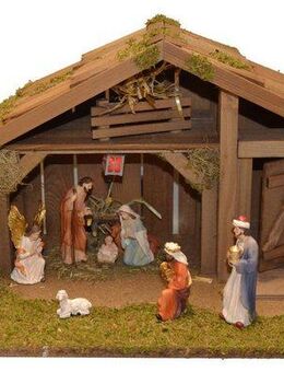 Alfred Kolbe Krippe Krippenstall mit Trafo, mit Laterne, Lagerfeuer,Korb, 10 cm Figuren 11tlg.