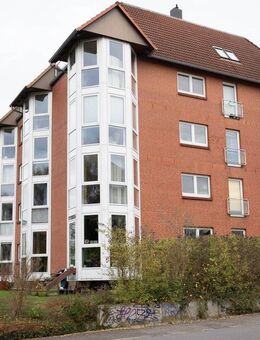 Kapitalanlage - 2-Zimmer Wohnung mit Garagenstellplatz in gepflegter Immobilie - Kiel