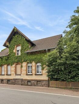 Charmantes Einfamilienhaus mit großem Nebengebäude in Grünberg / Beltershain! - Grünberg