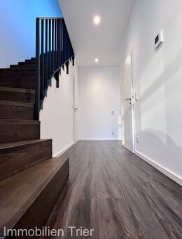 TR.-City: Kernsanierte 3 ZKB Altbau Maisonettwohnung, Komfortausstattung, Balkon mit Domblick! - Trier