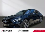 Mercedes A 250, e Limousine AMG Line Night Ambiente, Jahr 2021 - Oldenburg