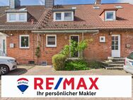 Charmantes Reihenhaus mit Garten, Kamin und Potenzial - ideal für kleine Familien! - Neumünster
