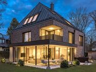Hochkarätige Architekten-Villa mit exklusiver Ausstattung auf 1.240 m² großem Parkgrundstück - München
