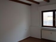 Schöne Wohnung Schlafzimmer, Wohnküche und Bad in Neckarau - Mannheim