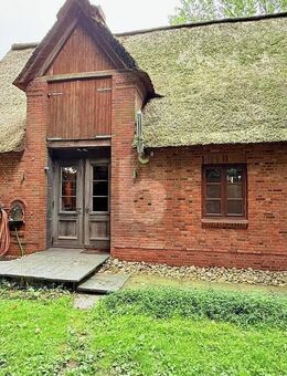 HISTORISCHER CHARME TRIFFT MODERNEN KOMFORT - Hochdonn