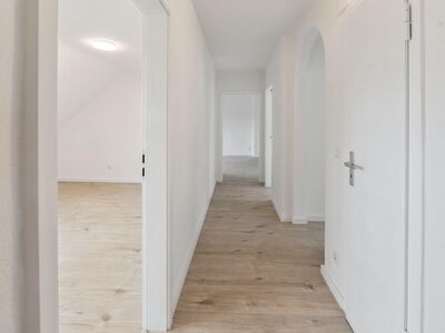 Großzügige 3-Zimmer-Dachgeschosswohnung in der Stadtmitte von Krefeld