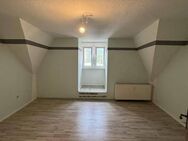Neu renovierte schöne und große 4-Zimmer Wohnung zu vermieten - Hagen (Stadt der FernUniversität)