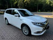 Mitsubishi Outlander Outlander 2.4 4WD Plug-In HybridSpirit+ - Leverkusen