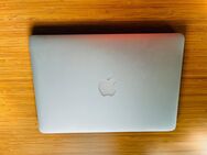 Apple MacBook Pro 13" 2014 Silber 8 GB 251 GB - Rabenau (Hessen)
