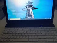 Laptop Fujitsu i3 4GB DDR3 250 Festplatte - Mülheim (Ruhr)