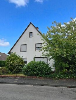 Einfamilienhaus mit Einliegerwohnung mit Garten in ruhiger Lage von Gütersloh - Gütersloh