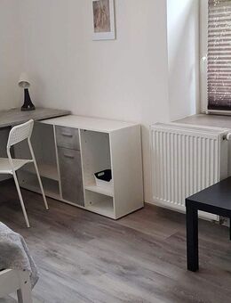 Helle 4 Zi. Whg. im 1.OG, WG geeignet - Wilgartswiesen