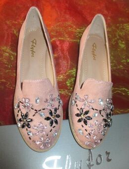 NEU im Original Karton * Blumen * Blüten * Swarovski * Glitzer Strass * Kristalle * Stickerei * Velours Leder * Slip One * Schlupf * Slipper * Loafer * Mokkasin * Schuhe "Flyfor" Gr. 37/ 4 * alt- rosè rosequarz * - Riedlingen