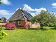 Energetisch modernisiertes Einfamilienhaus in ruhiger Nachbarschaft - Oldenswort