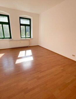 Große 2-Raum-Wohnung in ruhiger, zentrumsnaher Lage von Aue - Aue