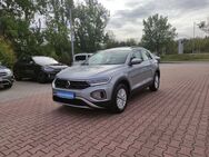 VW T-Roc, 1.5 TSI Life 150PsACC AppConnect, Jahr 2022 - Leipzig