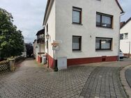 Großzügiges Wohnhaus mit Werkstatt/Lager und Garage in Runkel-OT - Frankfurt (Main)