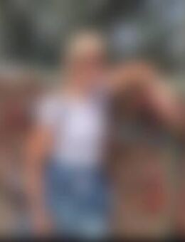 Son*** - Neuss