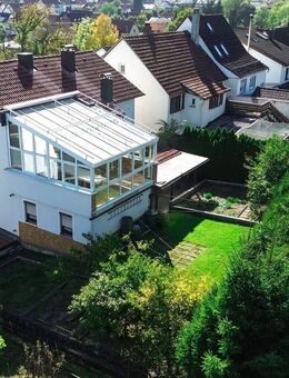 ++ Charmantes Einfamilienhaus mit Wintergarten, Doppelgarage und idyllischem Garten in Hanglage ++ - Herbrechtingen