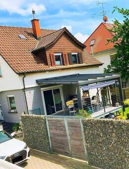 ****Freistehendes, liebevoll saniertes Einfamilienhaus in verkehrsnaher Randlage von Weingarten**** - Weingarten