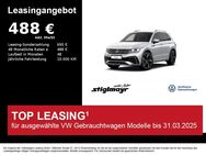 VW Tiguan, 2.0 TDI R-Line, Jahr 2023 - Schrobenhausen