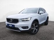 Volvo XC40, Momentum, Jahr 2019 - Ulm