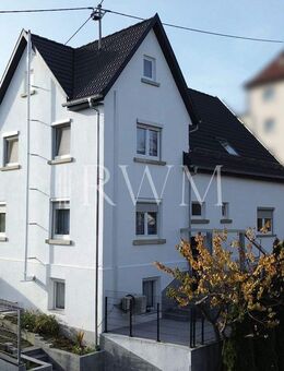 Modernisiertes Zweifamilienhaus mit potentieller Einliegerwohnung - Reutlingen