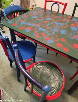 Massiv Holztisch mit 5Stühlen - Köln