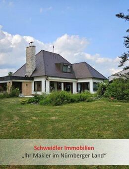 Repräsentative Unternehmervilla mit großzügigem Garten und Doppelgarage in Neunkirchen - Speikern - Neunkirchen (Sand)