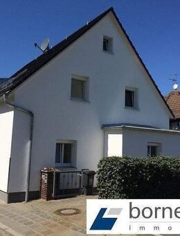 N-Nord! Zeitgemäß renovierte 3-Zi.-DG-Whg. mit EBK, Studio (20 m²) + Garten! - Nürnberg