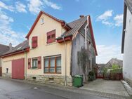 Charmantes Bauernhaus mit Scheune, großem Garten und modernisierter Ausstattung - Eisingen (Baden-Württemberg)