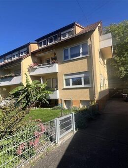 Einzigartige Dachgeschosswohnung in Filderstadt - Filderstadt