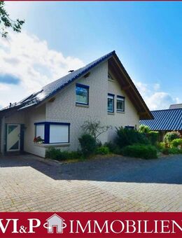 Stil, Raum & Privatsphäre auf großem Grundstück in Aurich! - Aurich