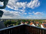 Traum vom Eigenheim verwirklichen: Charmante 3-Raum-Wohnung mit Balkon, Gartenteilfläche und eigener Garage in begehrter Lage! - Waltershausen