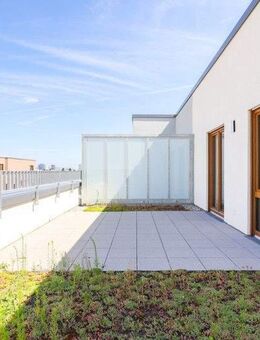 ** ERSTBEZUG ** Einziehen und Wohlfühlen! Ihre traumhafte Penthouse-Wohnung mit Dachterrasse auf 90 m² wartet auf Sie! - Frankfurt (Main)