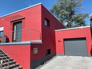 Freistehendes KFW55 Einfamilienhaus in Hattersheim (Stadt) - Hattersheim (Main)