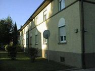 Ihre neue Wohnung: Teilrenovierte individuelle 3-Zimmer-Wohnung - Heidenheim (Brenz)